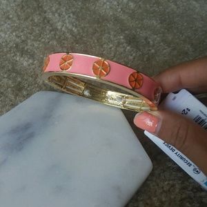 NWOT Liz Claiborne Bangle